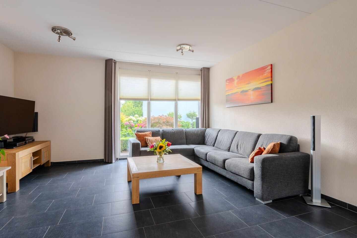 Tussenwoning te koop: Buizerdlaan 6, Venray