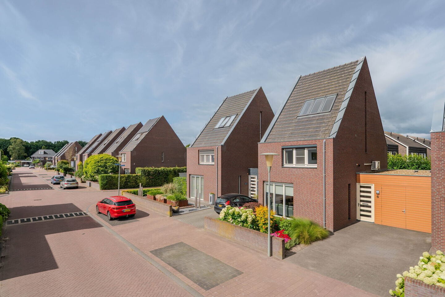 Tussenwoning te koop: Buizerdlaan 6, Venray