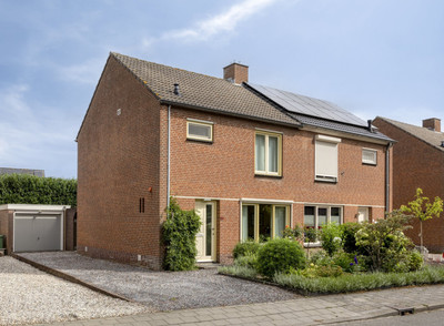 Deputé Petersstraat 19