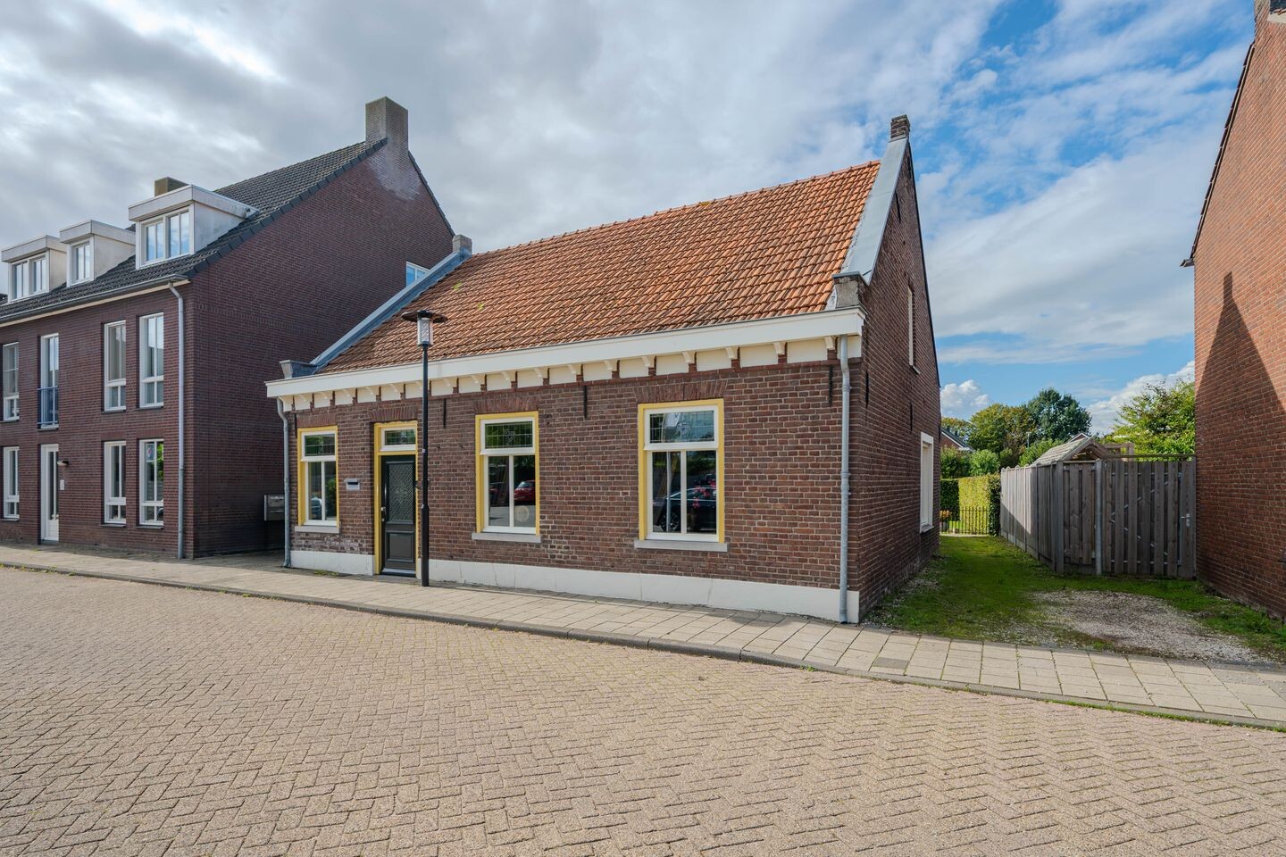 Vrijstaande woning te koop: Grotestraat 48, Vierlingsbeek