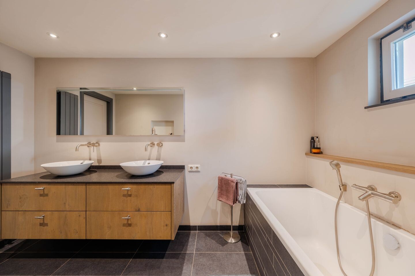 Vrijstaande woning te koop: Grotestraat 48, Vierlingsbeek