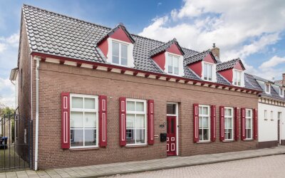 Grotestraat 56