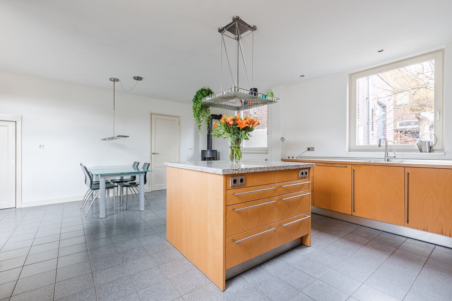 Hoekwoning te koop: Grotestraat 56, Vierlingsbeek