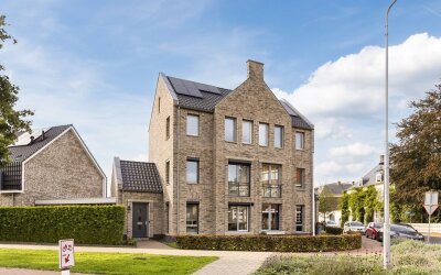 Julie Postelsingel 111
