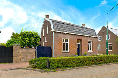 Dorpsstraat 7