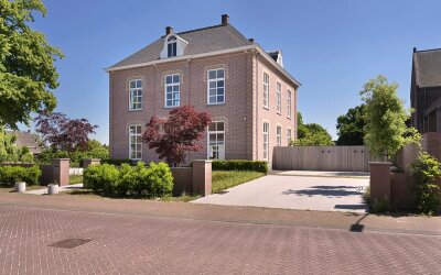 Kerkplein 5