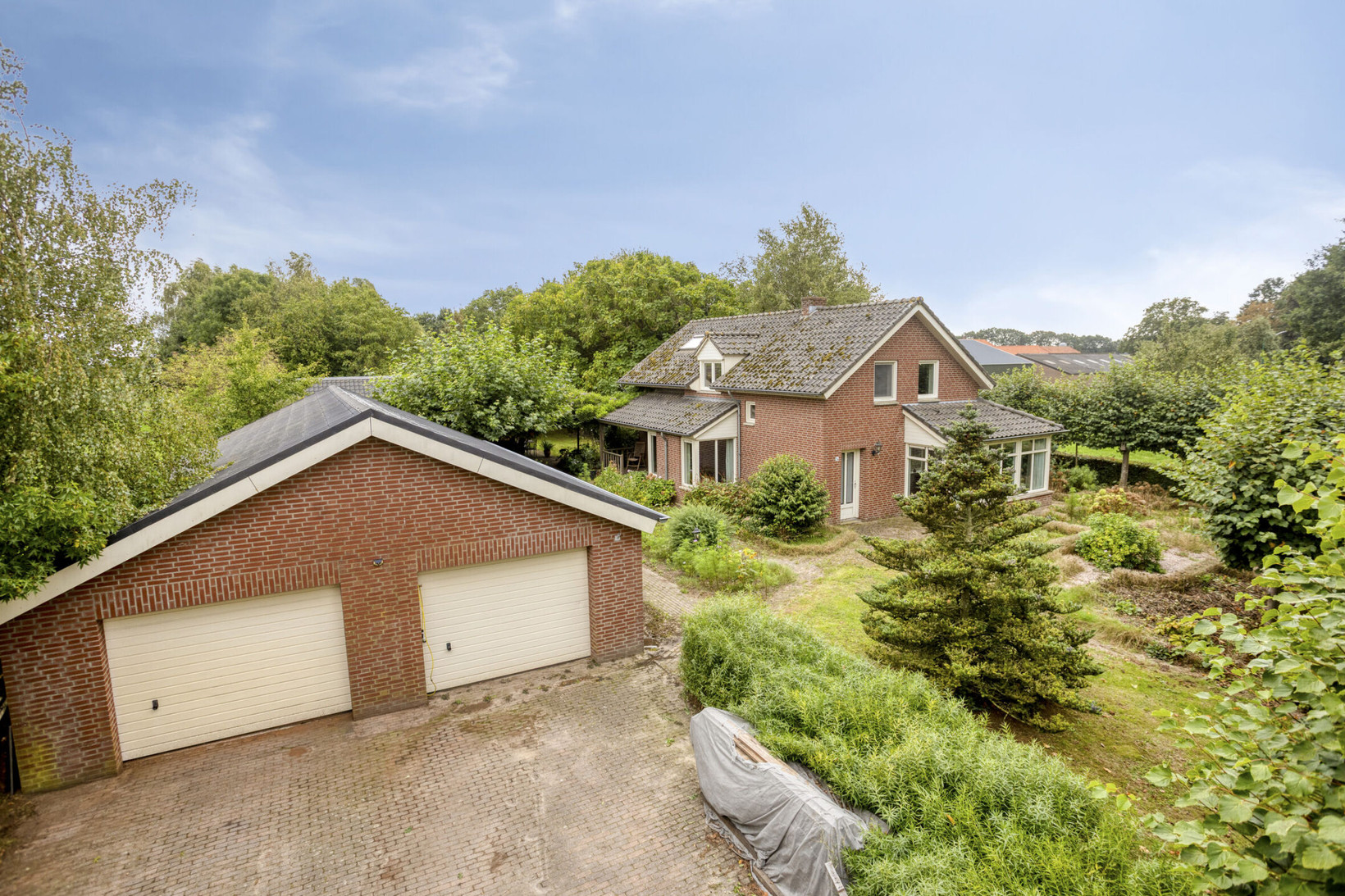 Vrijstaande woning te koop: Hoogeindseweg 15A, Sambeek