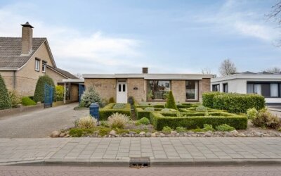 Oude Breestraat 37