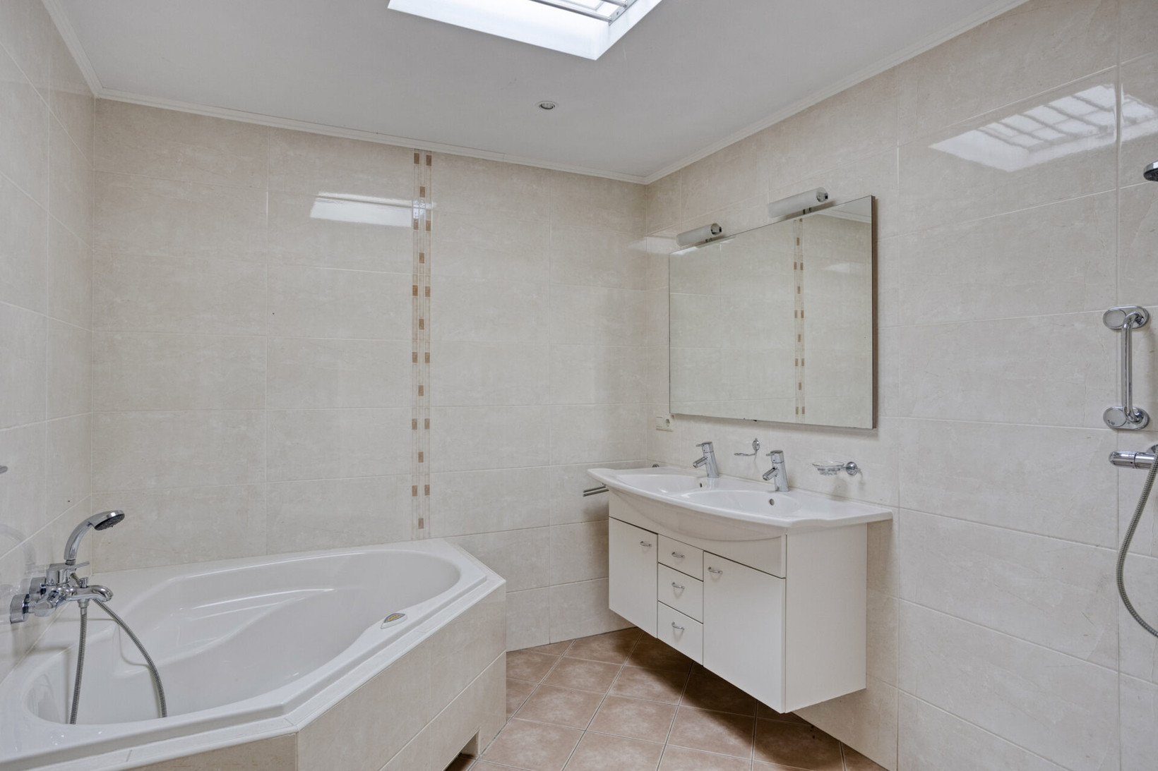 Tussenwoning te koop: Kolonel Silvertoplaan 4A, Sint Anthonis