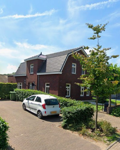 Mgr Bekkersstraat 24