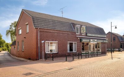Dorpsstraat 21