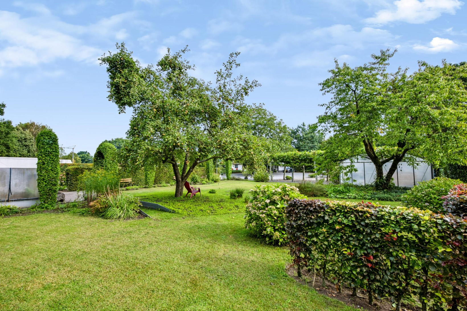 Vrijstaande woning te koop: Rijksweg 20, Bergen L