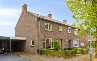 Van Baerlestraat 8