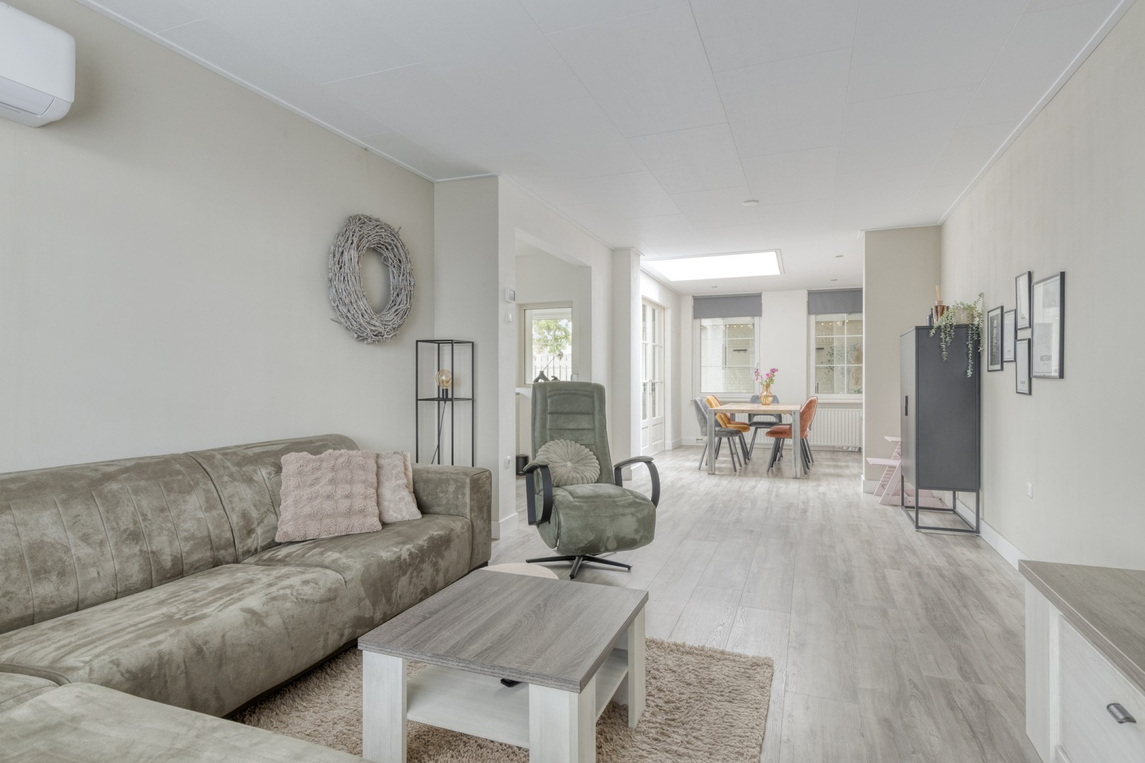 Twee-onder-één-kap te koop: Gouverneur Houbenstraat 46, Wanssum