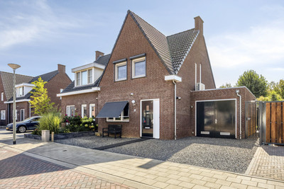 Weidehof 8