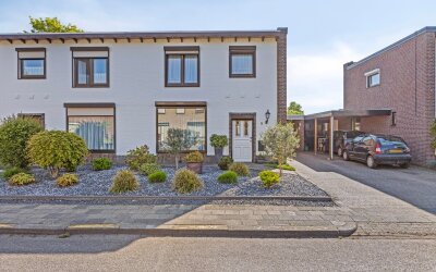 Bernhardstraat 3