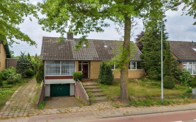 Hoofdstraat 42
