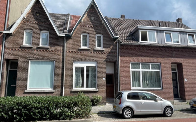 Tegelseweg 77
