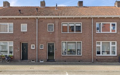 Burgemeester Junckersstraat 11