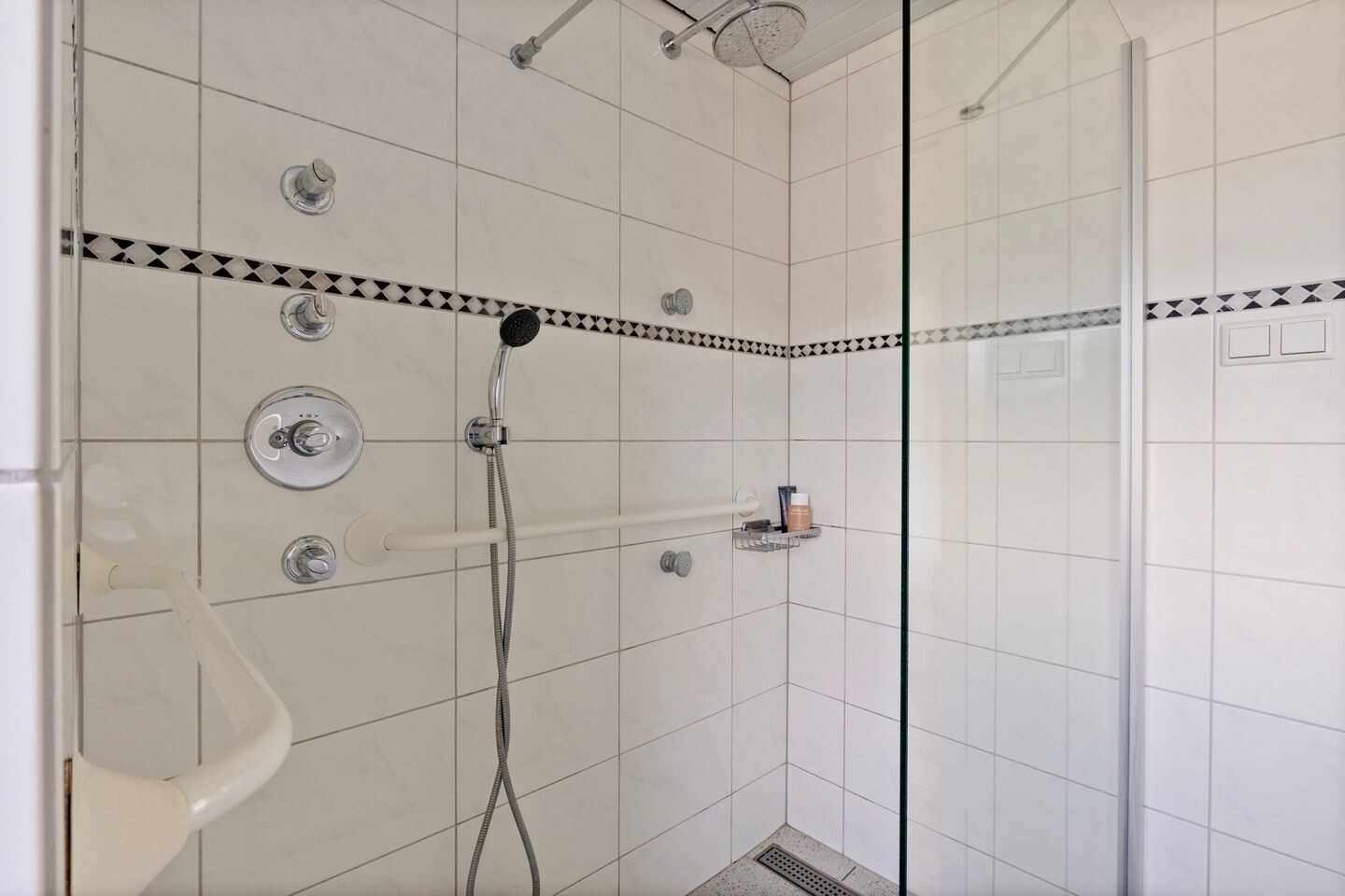 Tussenwoning te koop: Groenstraat 234, Venlo