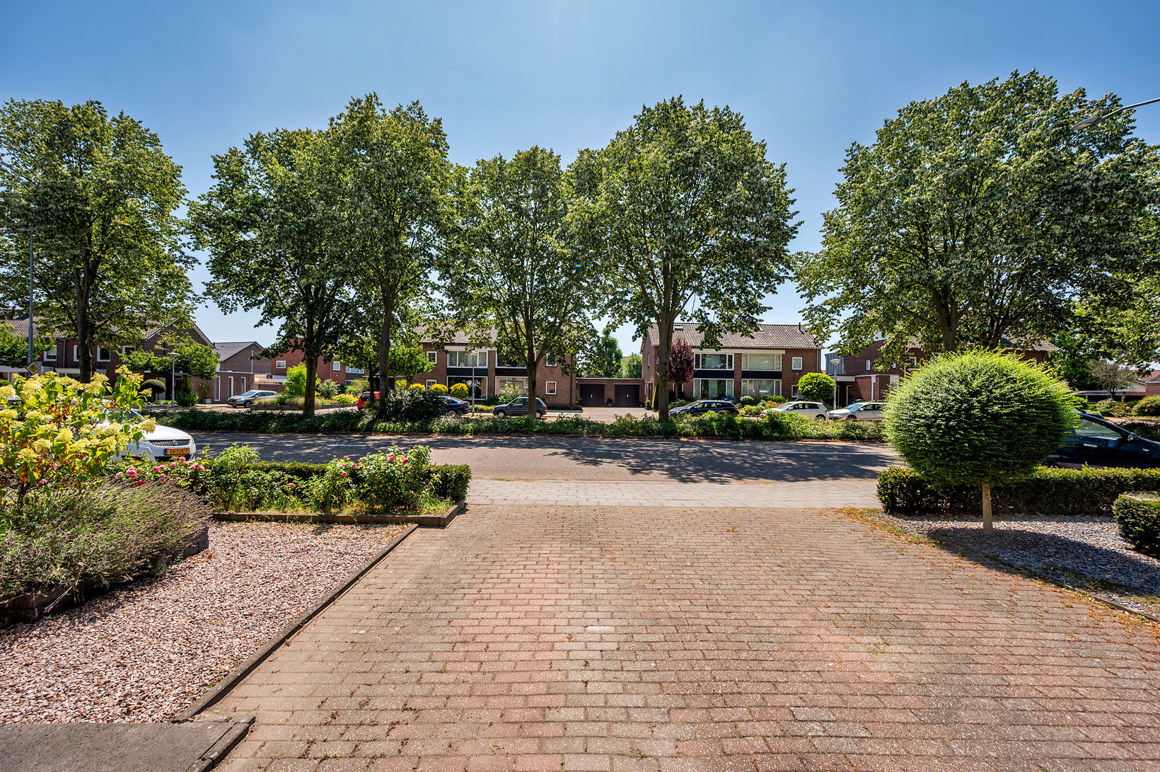 Tussenwoning te koop: Karel van Egmondstraat 21, Venlo