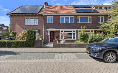 Waldeck Pyrmontstraat 20