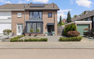 van Hushovenstraat 3