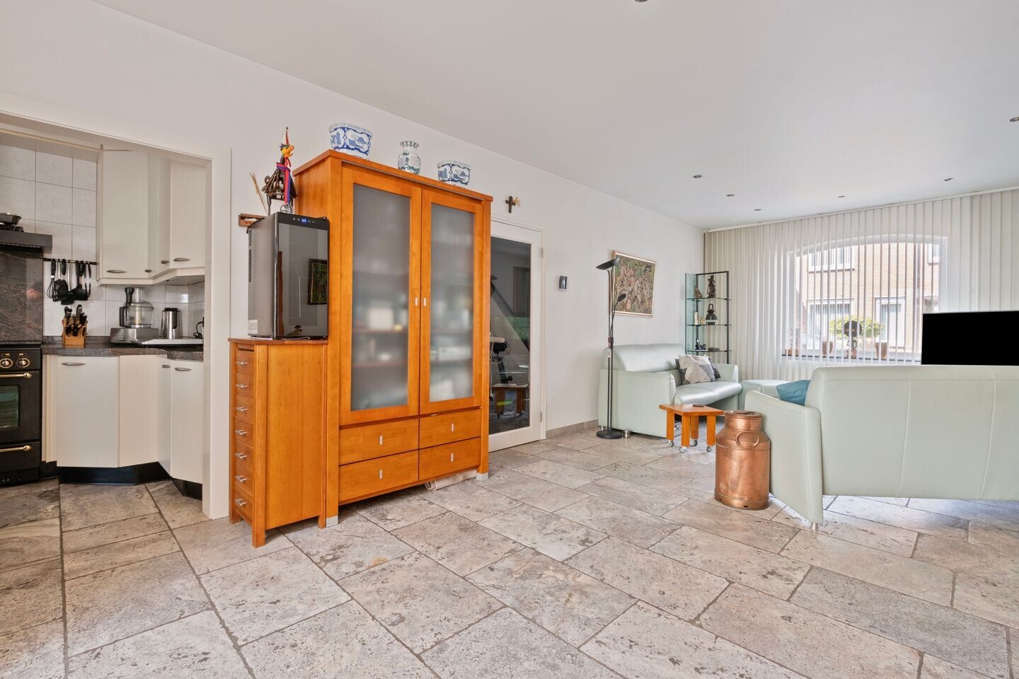 Tussenwoning te koop: van Pontstraat 10, Venlo