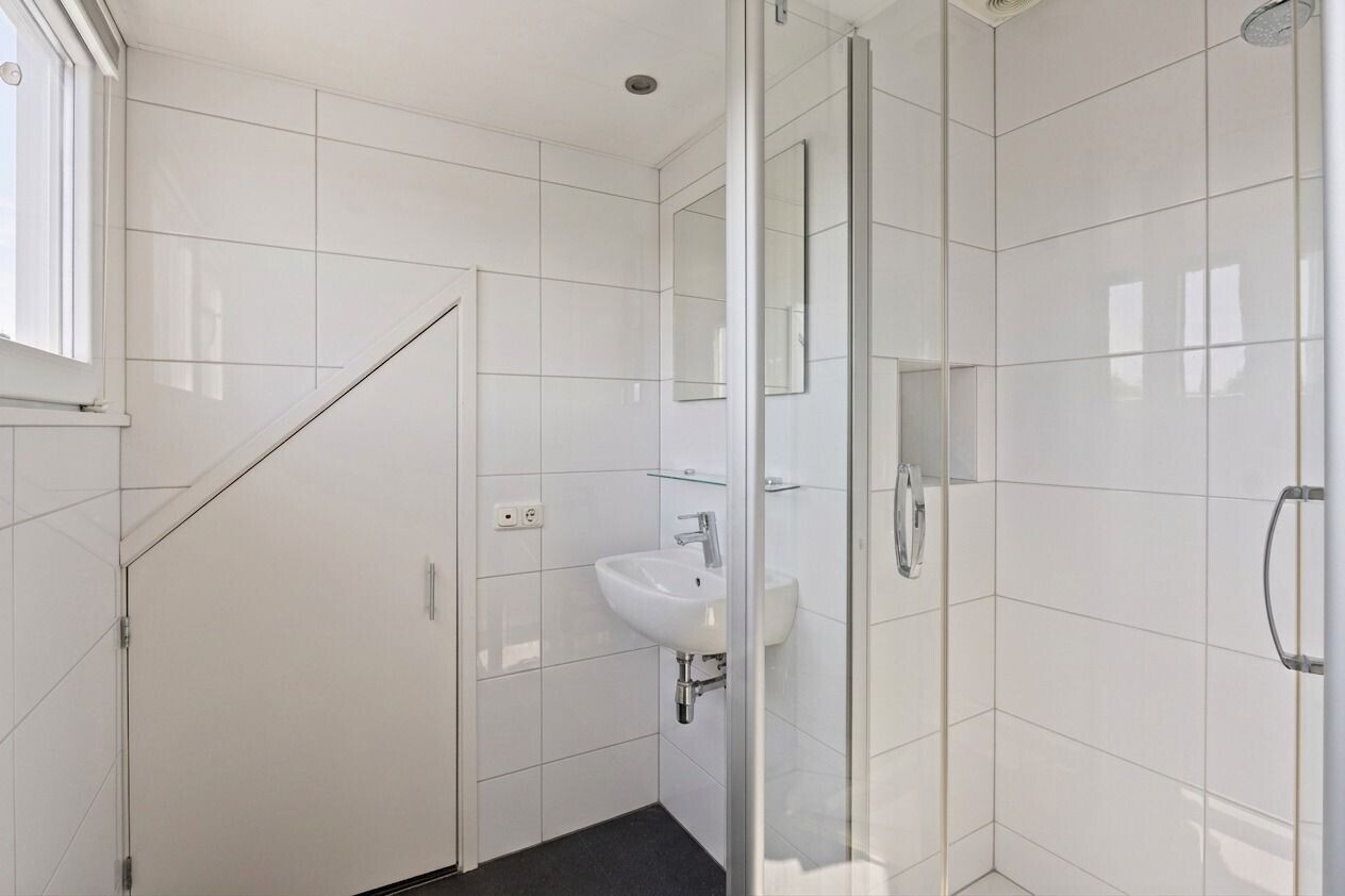 Tussenwoning te koop: van Pontstraat 10, Venlo