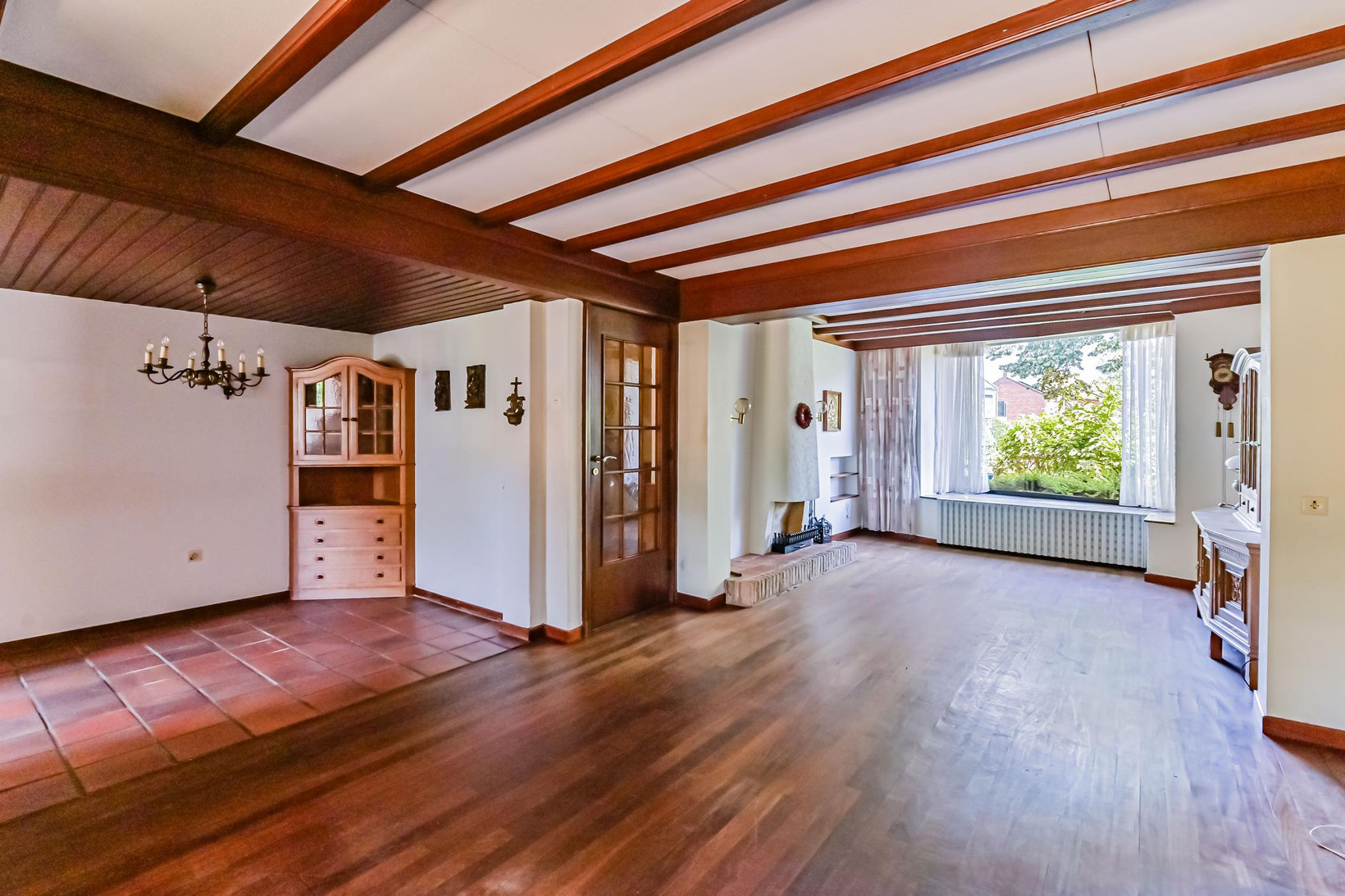 Tussenwoning te koop: Hertog Reinoudsingel 147, Venlo
