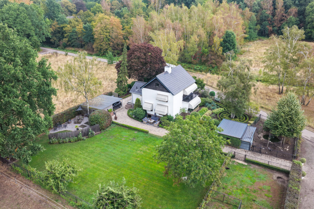 Vrijstaande woning te koop: Genooyerweg 27, Venlo