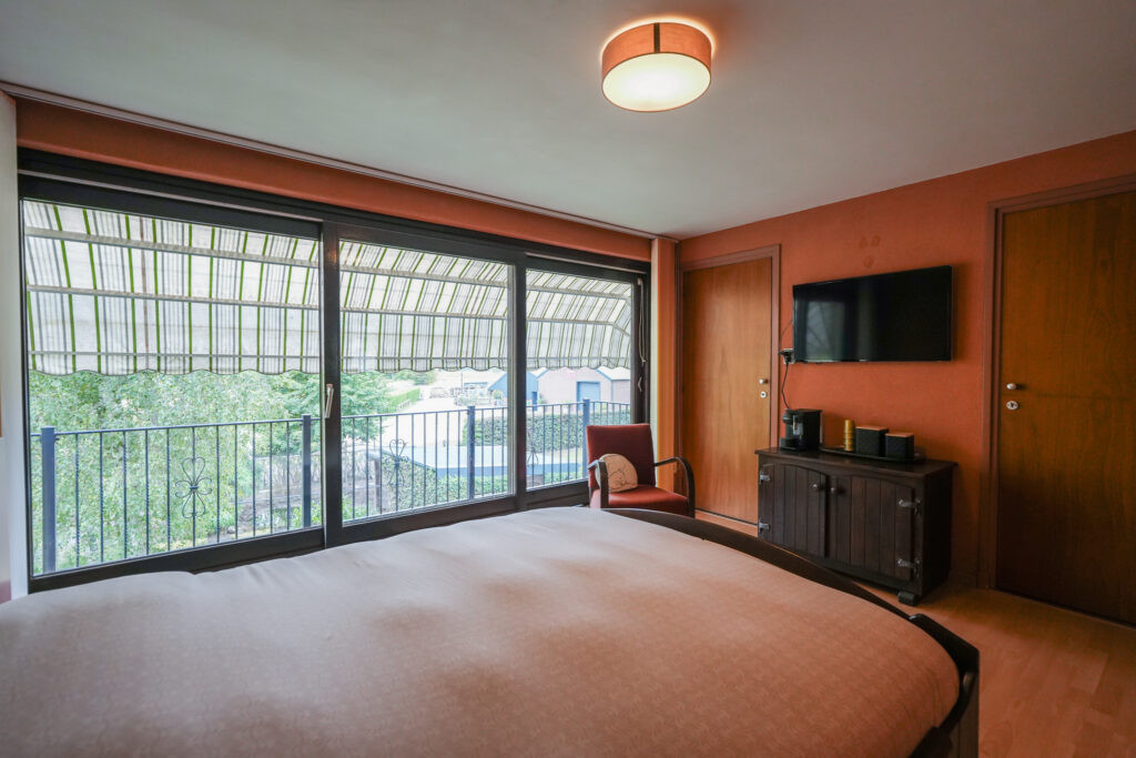 Vrijstaande woning te koop: Genooyerweg 27, Venlo