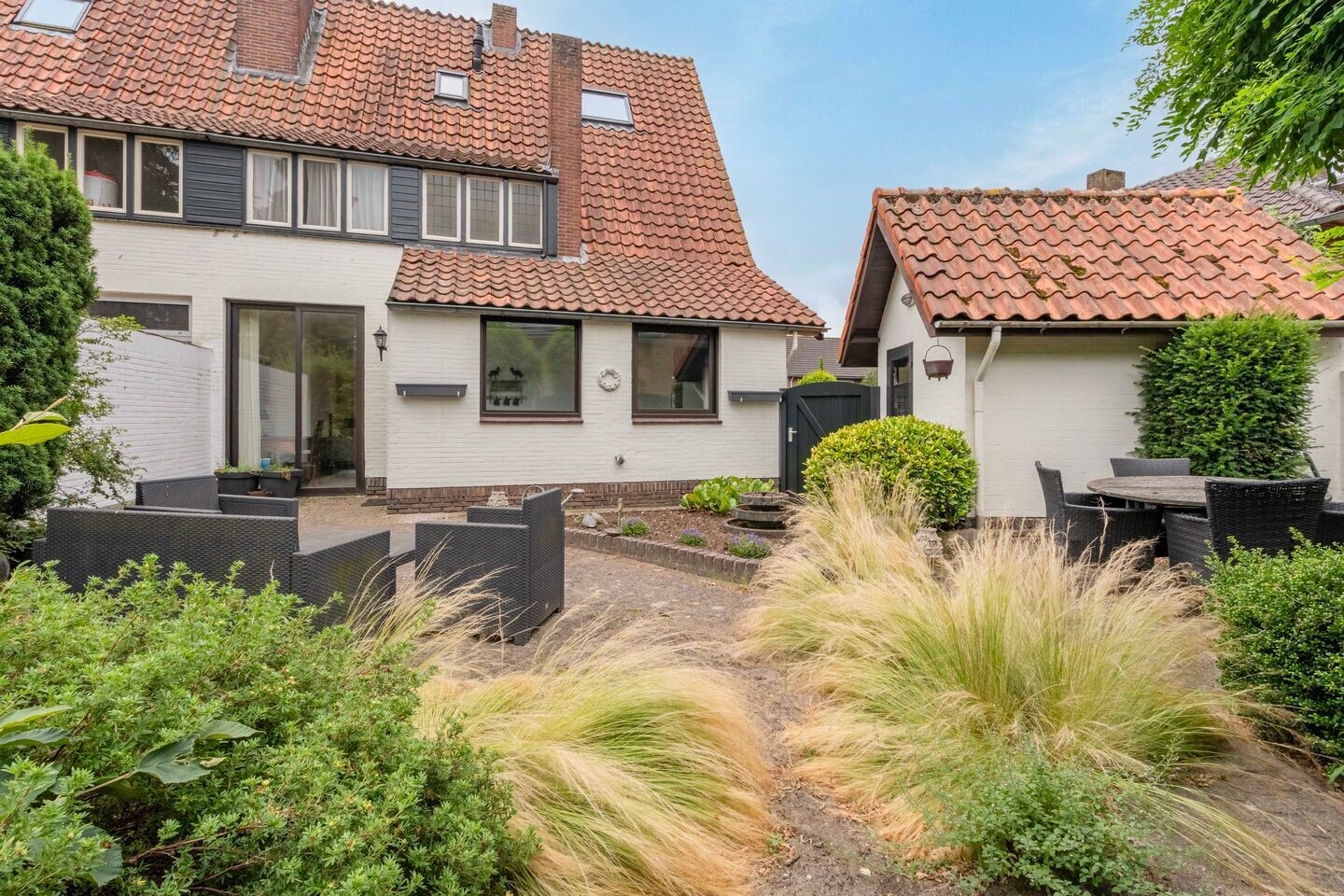Twee-onder-één-kap te koop: Dokter Blumenkampstraat 16, Venlo
