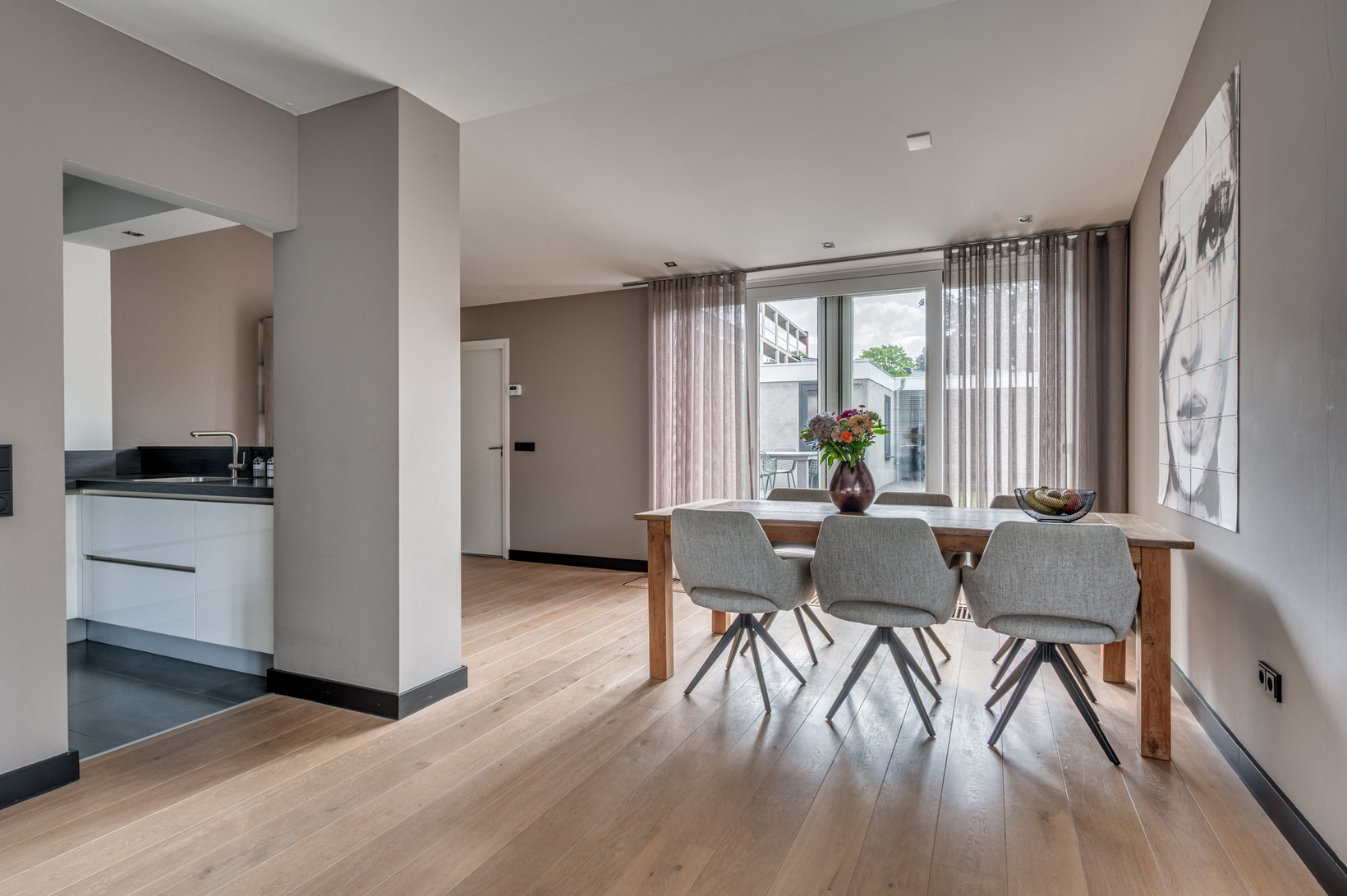 Hoekwoning te koop: Zustersstraat 16, Venlo
