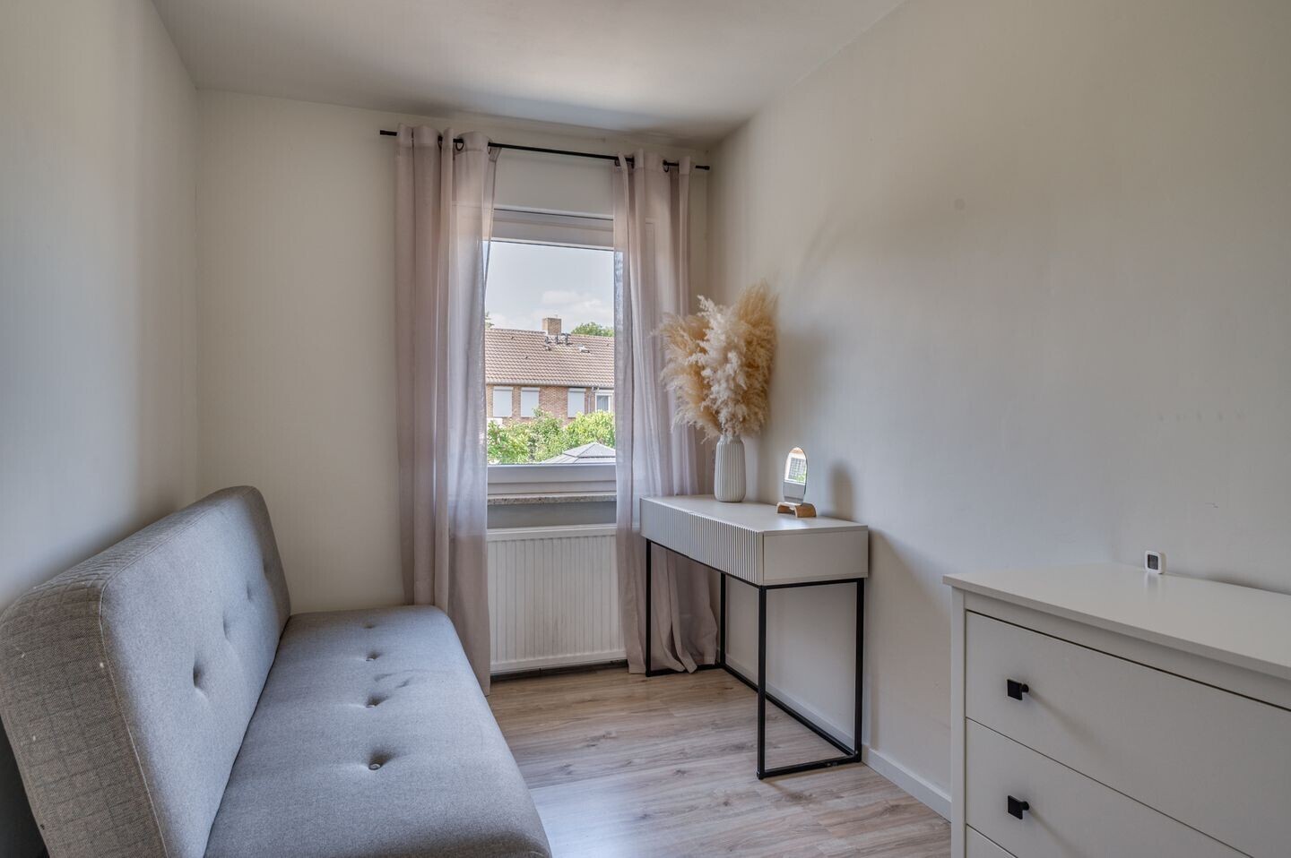 Tussenwoning te koop: Burgemeester Coenegrachtstraat 19, Venlo