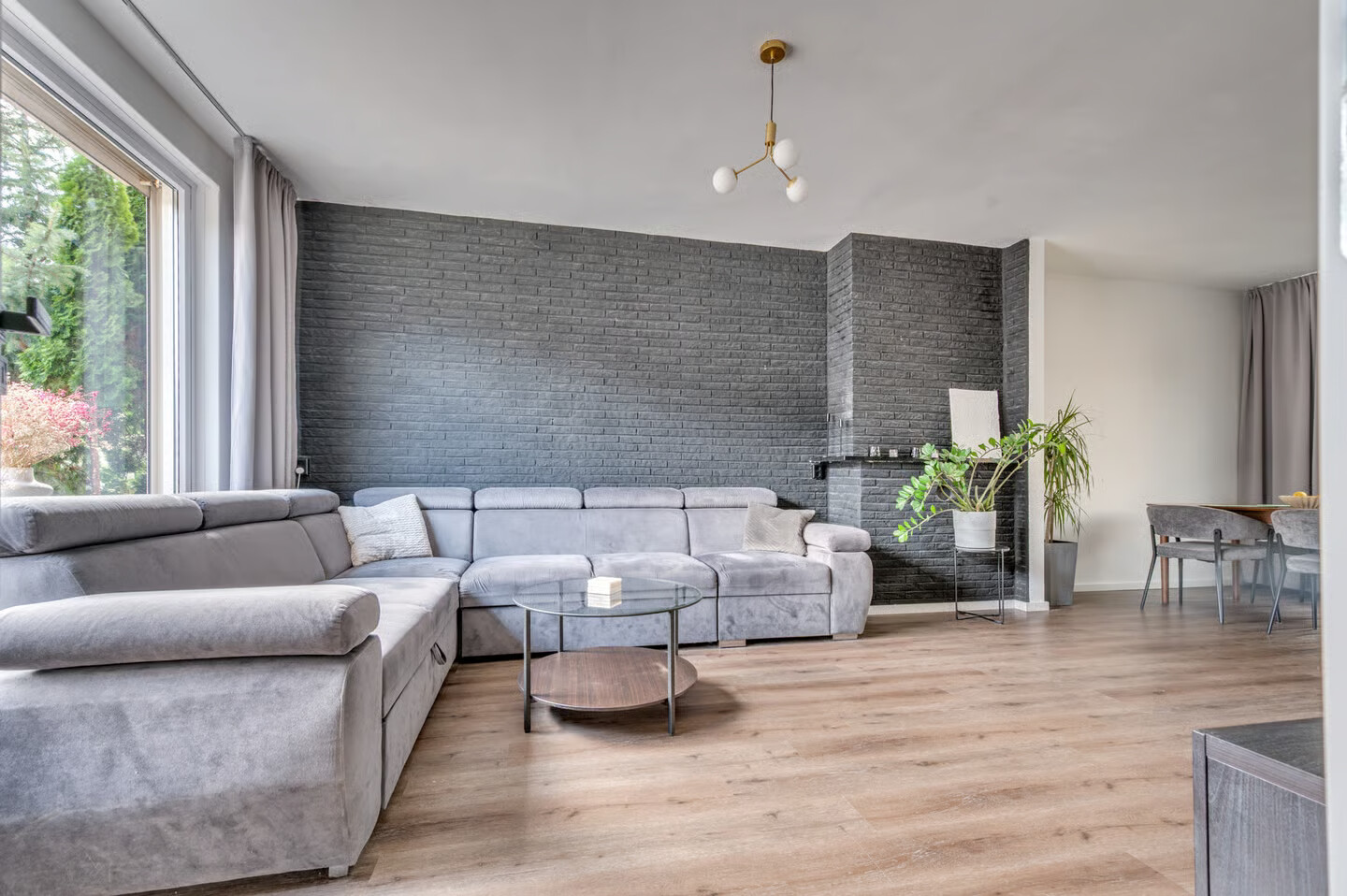 Tussenwoning te koop: Burgemeester Coenegrachtstraat 19, Venlo