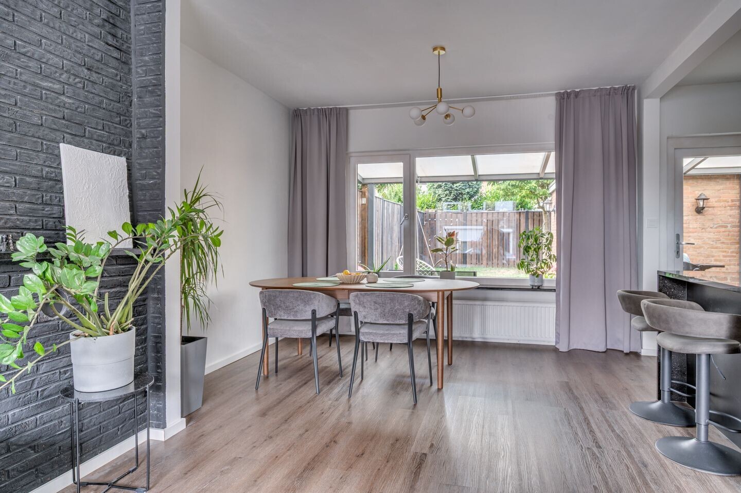 Tussenwoning te koop: Burgemeester Coenegrachtstraat 19, Venlo