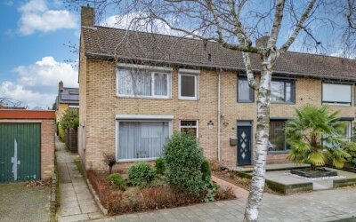 van Dolhoffstraat 17