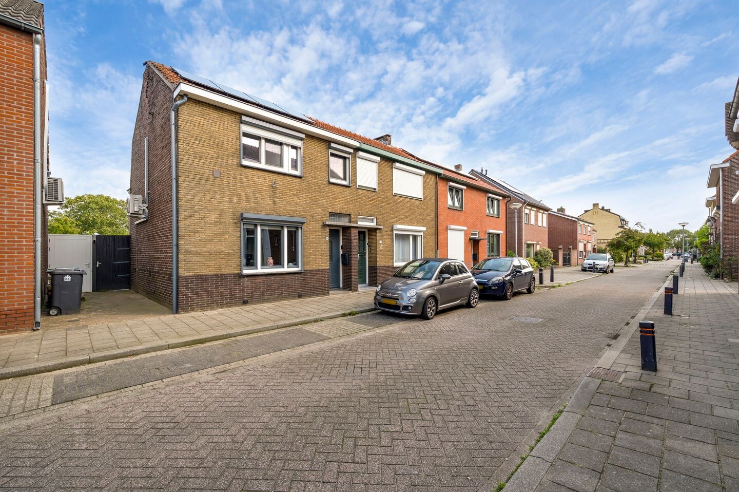 Hoekwoning te koop: Leeuwerikstraat 64, Venlo
