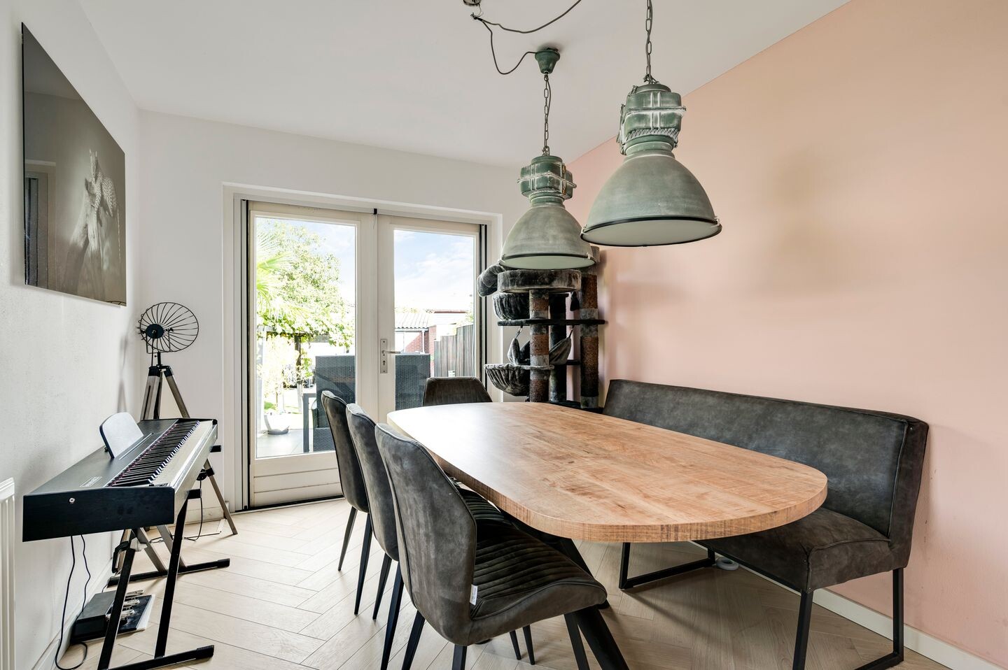 Hoekwoning te koop: Leeuwerikstraat 64, Venlo