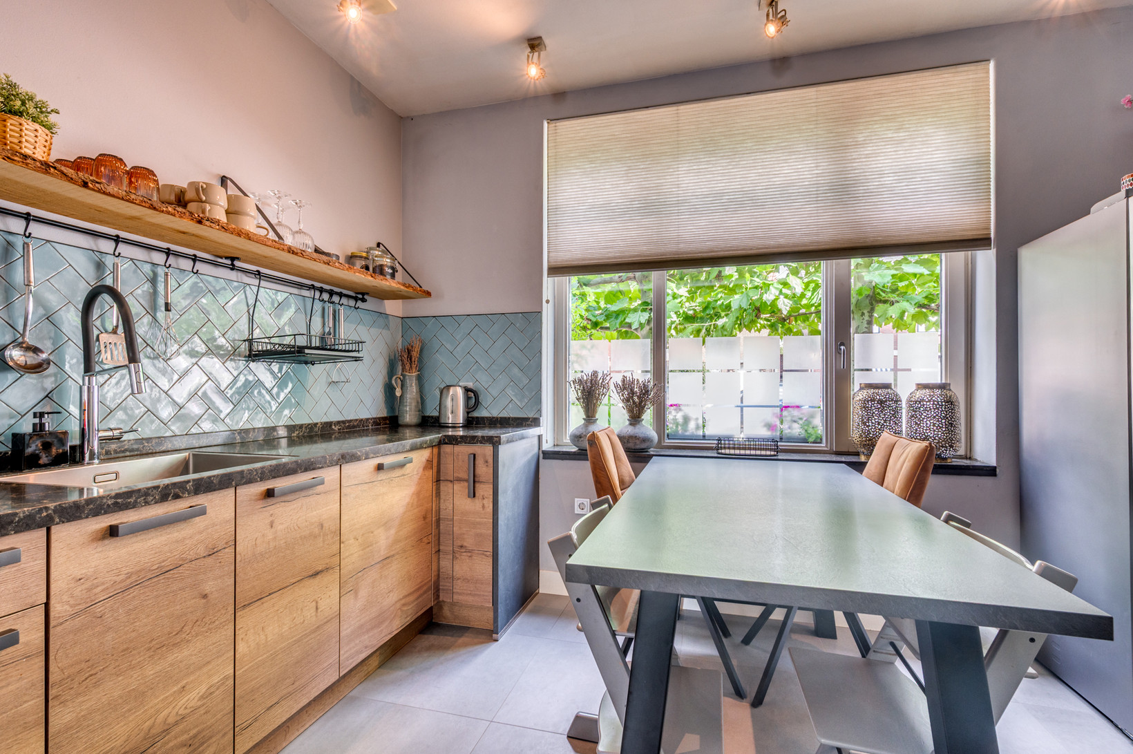 Twee-onder-één-kap te koop: Baarlosestraat 171, Venlo