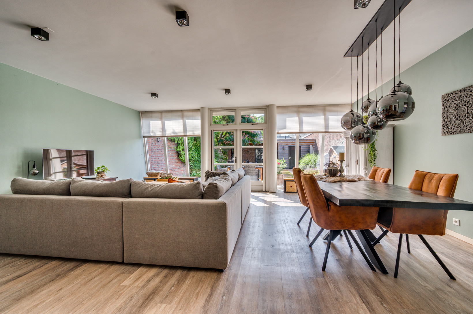 Twee-onder-één-kap te koop: Baarlosestraat 171, Venlo