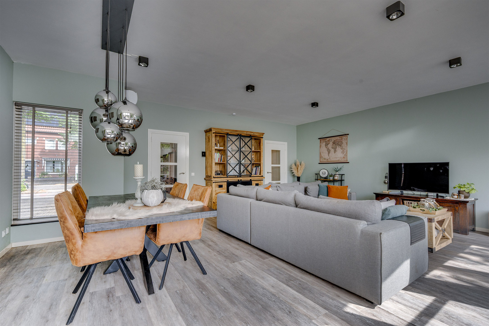 Twee-onder-één-kap te koop: Baarlosestraat 171, Venlo