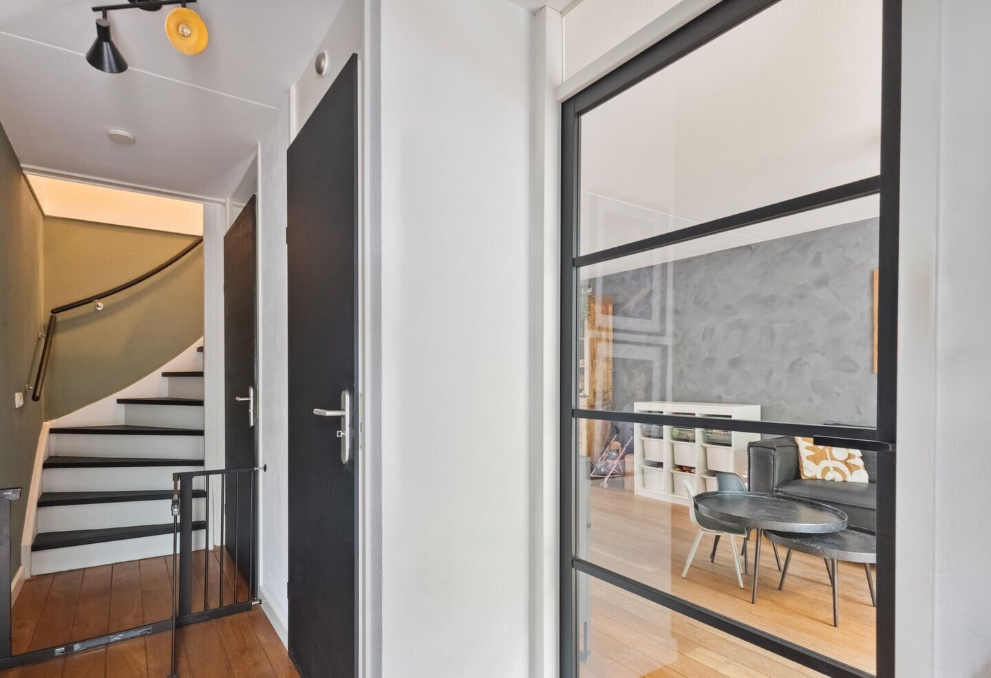Tussenwoning te koop: Zonneveld 15, Venlo