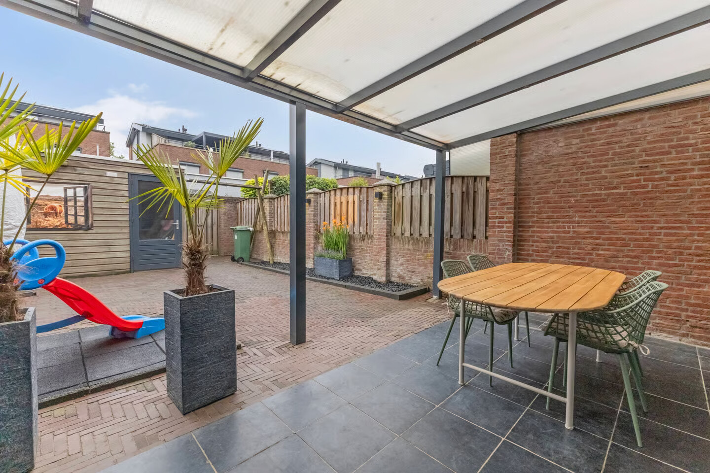 Tussenwoning te koop: Zonneveld 15, Venlo