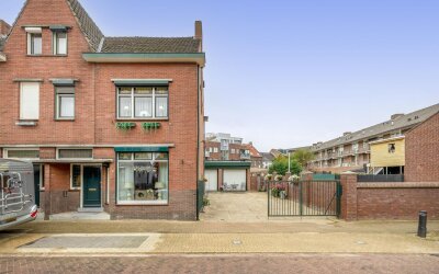 Posthuisstraat 11