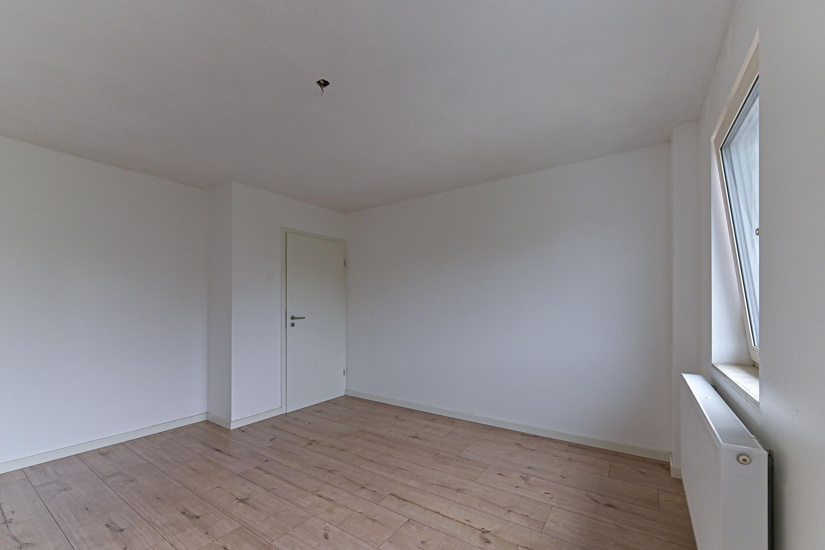 Tussenwoning te koop: Henri Hermansstraat 22, Tegelen