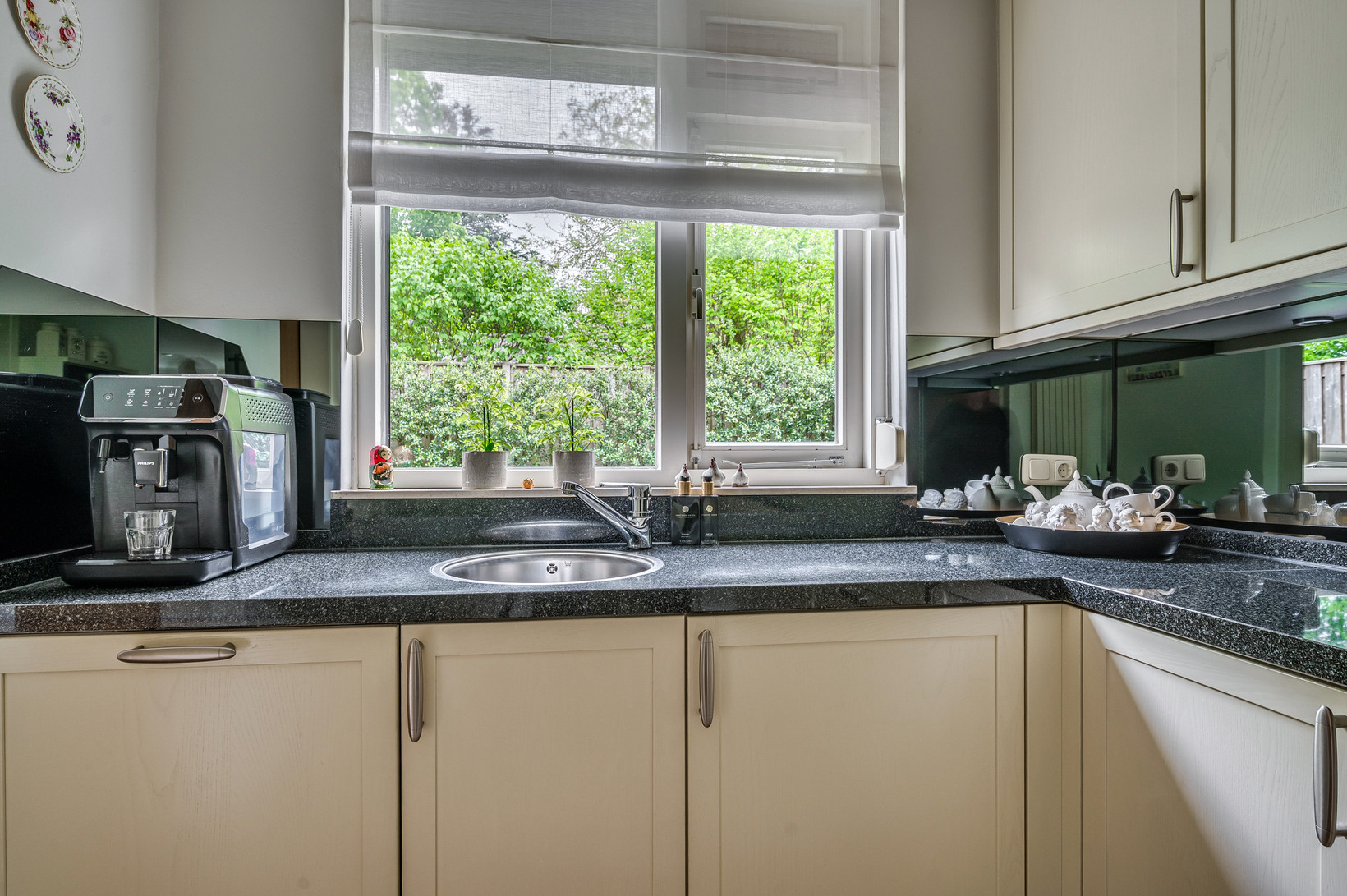 Tussenwoning te koop: Hulsterweg 26, Tegelen