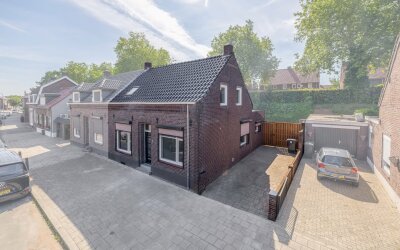 Maasstraat 21