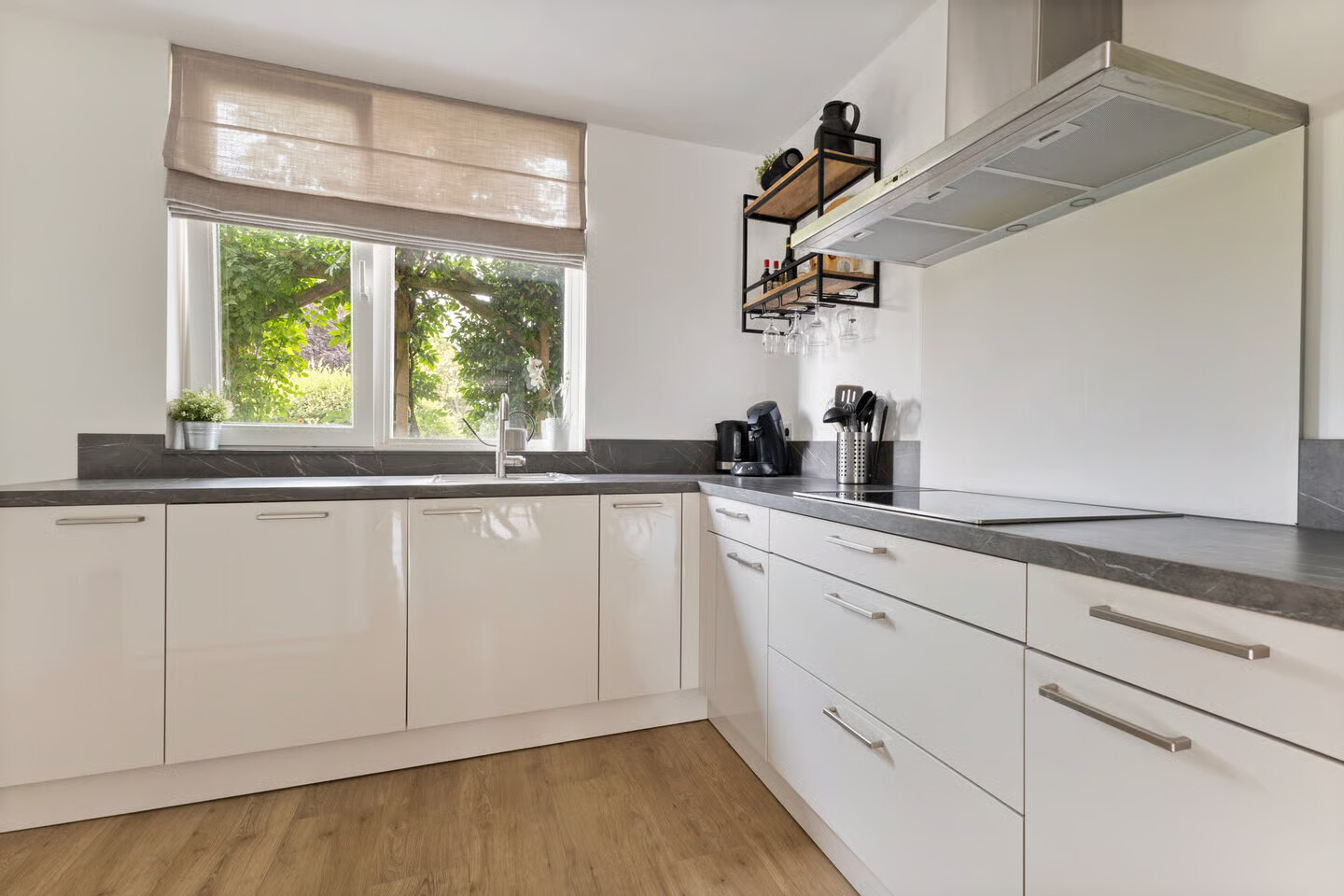 Tussenwoning te koop: aan 't Erf 9, Arcen
